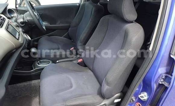 Buy Used Honda Fit Blue Car in Beitbridge in Matabeleland South Buy Used Honda Fit Blue Car in Beitbridge in Matabeleland South