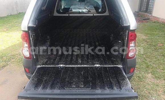 Acheter Occasion Voiture Nissan NV200 Gris à Beitbridge, Matabeleland South Acheter Occasion Voiture Nissan NV200 Gris à Beitbridge, Matabeleland South