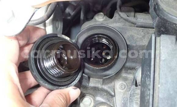 Buy Used Honda Fit Blue Car in Beitbridge in Matabeleland South Buy Used Honda Fit Blue Car in Beitbridge in Matabeleland South