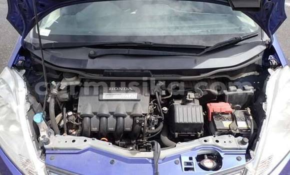 Buy Used Honda Fit Blue Car in Beitbridge in Matabeleland South Buy Used Honda Fit Blue Car in Beitbridge in Matabeleland South