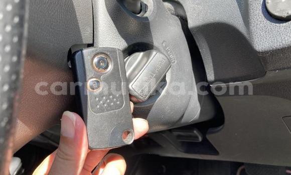 Buy Used Honda Fit White Car in Beitbridge in Matabeleland South Buy Used Honda Fit White Car in Beitbridge in Matabeleland South