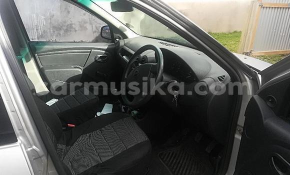 Acheter Occasion Voiture Nissan NV200 Gris à Beitbridge, Matabeleland South Acheter Occasion Voiture Nissan NV200 Gris à Beitbridge, Matabeleland South