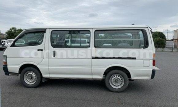 Acheter Occasion Voiture Toyota Hiace Blanc à Beitbridge, Matabeleland South Acheter Occasion Voiture Toyota Hiace Blanc à Beitbridge, Matabeleland South