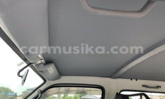 Acheter Occasion Voiture Toyota Hiace Blanc à Beitbridge, Matabeleland South Acheter Occasion Voiture Toyota Hiace Blanc à Beitbridge, Matabeleland South