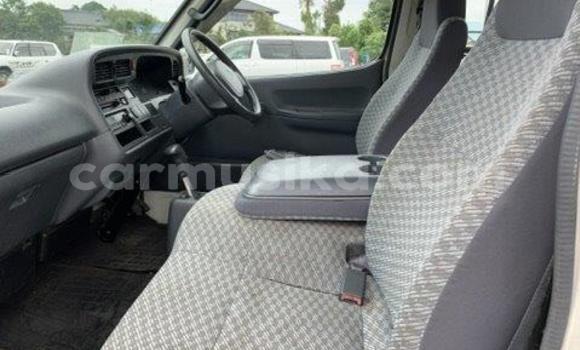 Acheter Occasion Voiture Toyota Hiace Blanc à Beitbridge, Matabeleland South Acheter Occasion Voiture Toyota Hiace Blanc à Beitbridge, Matabeleland South