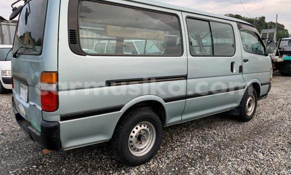 Acheter Occasion Voiture Toyota Hiace Gris à Beitbridge, Matabeleland South Acheter Occasion Voiture Toyota Hiace Gris à Beitbridge, Matabeleland South