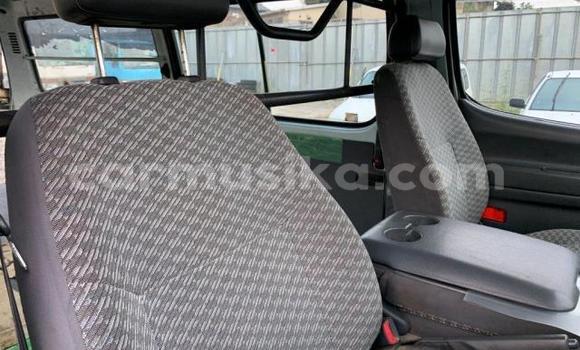 Acheter Occasion Voiture Toyota Hiace Gris à Beitbridge, Matabeleland South Acheter Occasion Voiture Toyota Hiace Gris à Beitbridge, Matabeleland South