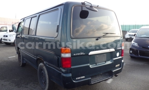 Buy Used Toyota Hiace Green Car in Beitbridge in Matabeleland South Buy Used Toyota Hiace Green Car in Beitbridge in Matabeleland South