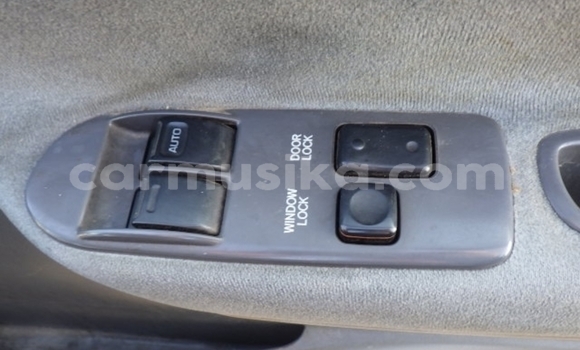 Buy Used Toyota Hiace Green Car in Beitbridge in Matabeleland South Buy Used Toyota Hiace Green Car in Beitbridge in Matabeleland South