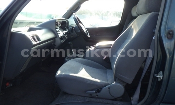 Buy Used Toyota Hiace Green Car in Beitbridge in Matabeleland South Buy Used Toyota Hiace Green Car in Beitbridge in Matabeleland South