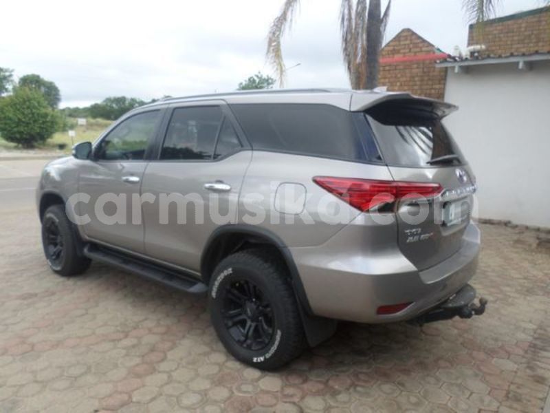 Big with watermark toyota fortuner matabeleland south beitbridge 26578