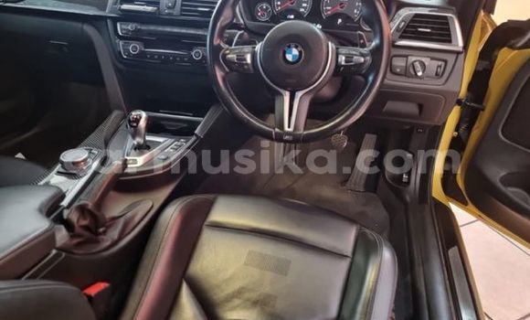 Nunua Ilio tumika BMW M4 Brown Gari ndani ya Beitbridge nchini Matabeleland Kusini Nunua Ilio tumika BMW M4 Brown Gari ndani ya Beitbridge nchini Matabeleland Kusini