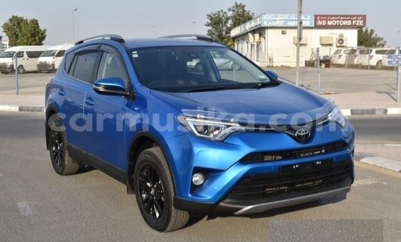 Nunua Ilio tumika Toyota RAV4 Bluu Gari ndani ya Beitbridge nchini Matabeleland Kusini Nunua Ilio tumika Toyota RAV4 Bluu Gari ndani ya Beitbridge nchini Matabeleland Kusini
