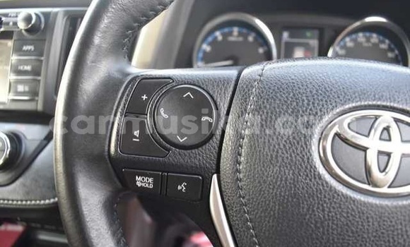 Nunua Ilio tumika Toyota RAV4 Bluu Gari ndani ya Beitbridge nchini Matabeleland Kusini Nunua Ilio tumika Toyota RAV4 Bluu Gari ndani ya Beitbridge nchini Matabeleland Kusini
