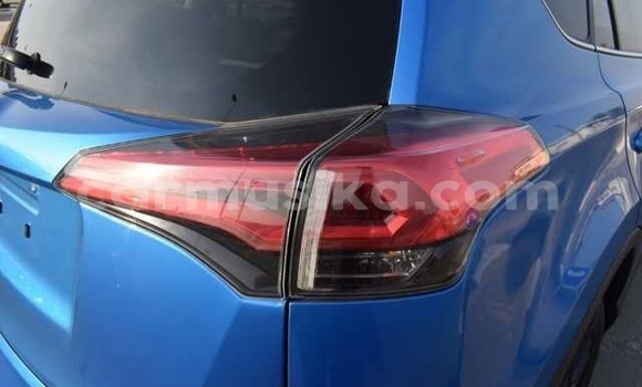 Nunua Ilio tumika Toyota RAV4 Bluu Gari ndani ya Beitbridge nchini Matabeleland Kusini Nunua Ilio tumika Toyota RAV4 Bluu Gari ndani ya Beitbridge nchini Matabeleland Kusini