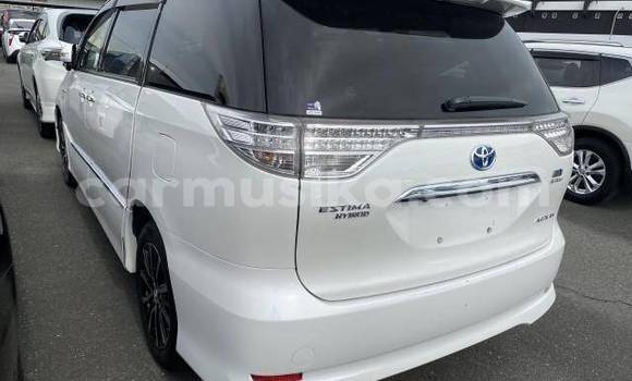 Acheter Occasion Voiture Toyota Estima Blanc à Beitbridge, Matabeleland South Acheter Occasion Voiture Toyota Estima Blanc à Beitbridge, Matabeleland South