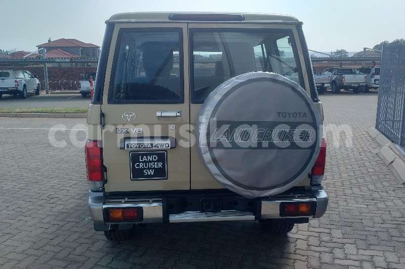 Big with watermark toyota land cruiser matabeleland south beitbridge 26592