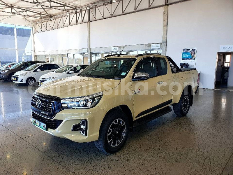 Big with watermark toyota hilux matabeleland south beitbridge 26595