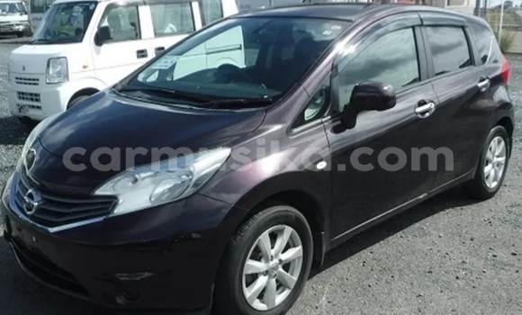 Buy Used Nissan Note Black Car in Beitbridge in Matabeleland South