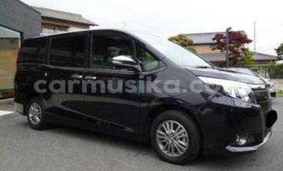 Buy Used Toyota Esquire Black Car in Beitbridge in Matabeleland South Buy Used Toyota Esquire Black Car in Beitbridge in Matabeleland South