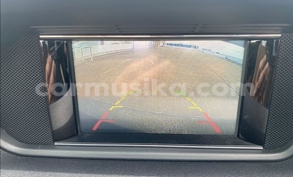 Acheter Occasion Voiture Mercedes‒Benz E–Class Noir à Beitbridge, Matabeleland South Acheter Occasion Voiture Mercedes‒Benz E–Class Noir à Beitbridge, Matabeleland South