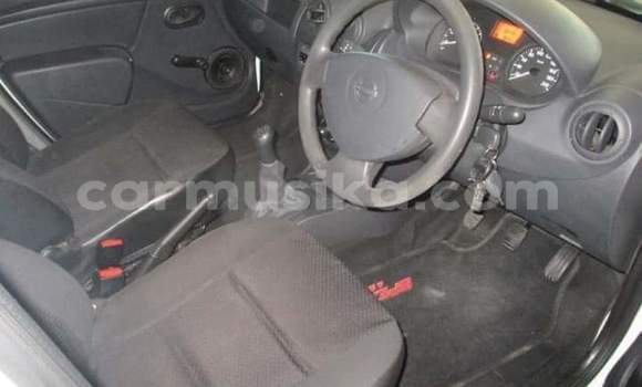 Acheter Occasion Voiture Nissan NV200 Blanc à Beitbridge, Matabeleland South Acheter Occasion Voiture Nissan NV200 Blanc à Beitbridge, Matabeleland South