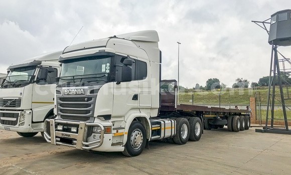 Buy Used Scania R420 White Truck in Beitbridge in Matabeleland South