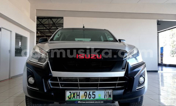 Acheter Occasion Voiture Isuzu KB Gris à Beitbridge, Matabeleland South Acheter Occasion Voiture Isuzu KB Gris à Beitbridge, Matabeleland South
