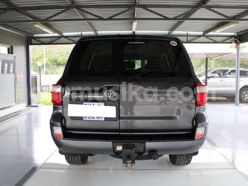 Big with watermark toyota land cruiser matabeleland south beitbridge 26645