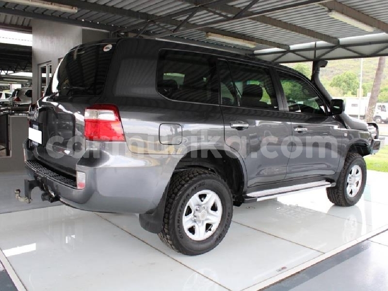 Big with watermark toyota land cruiser matabeleland south beitbridge 26645