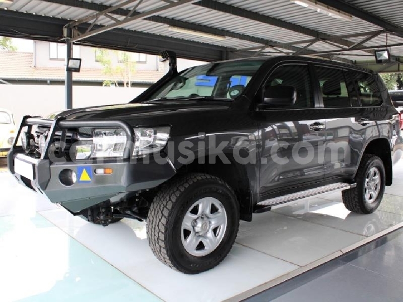 Big with watermark toyota land cruiser matabeleland south beitbridge 26645