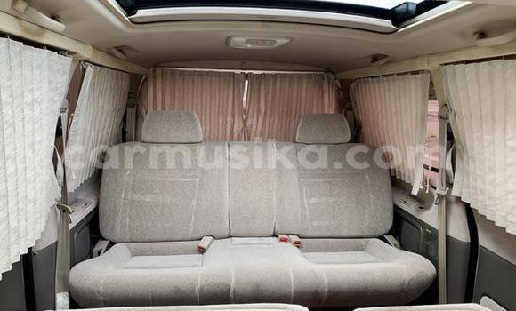 Acheter Occasion Voiture Toyota Granvia Blanc à Beitbridge, Matabeleland South Acheter Occasion Voiture Toyota Granvia Blanc à Beitbridge, Matabeleland South