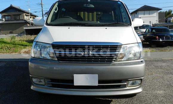 Acheter Occasion Voiture Toyota Granvia Blanc à Beitbridge, Matabeleland South Acheter Occasion Voiture Toyota Granvia Blanc à Beitbridge, Matabeleland South