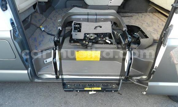 Acheter Occasion Voiture Toyota Granvia Blanc à Beitbridge, Matabeleland South Acheter Occasion Voiture Toyota Granvia Blanc à Beitbridge, Matabeleland South