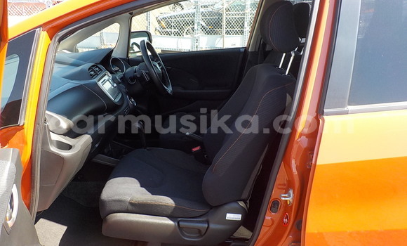 Acheter Import Voiture Honda Fit Marron à Masvingo, Masvingo Acheter Import Voiture Honda Fit Marron à Masvingo, Masvingo
