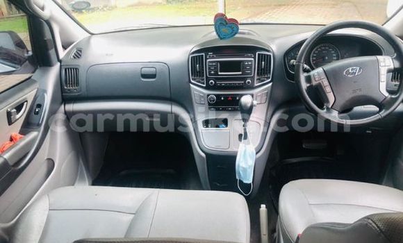 Tenga Tsaru Hyundai H1 Chena Mota in Beitbridge in Matabeleland South Tenga Tsaru Hyundai H1 Chena Mota in Beitbridge in Matabeleland South