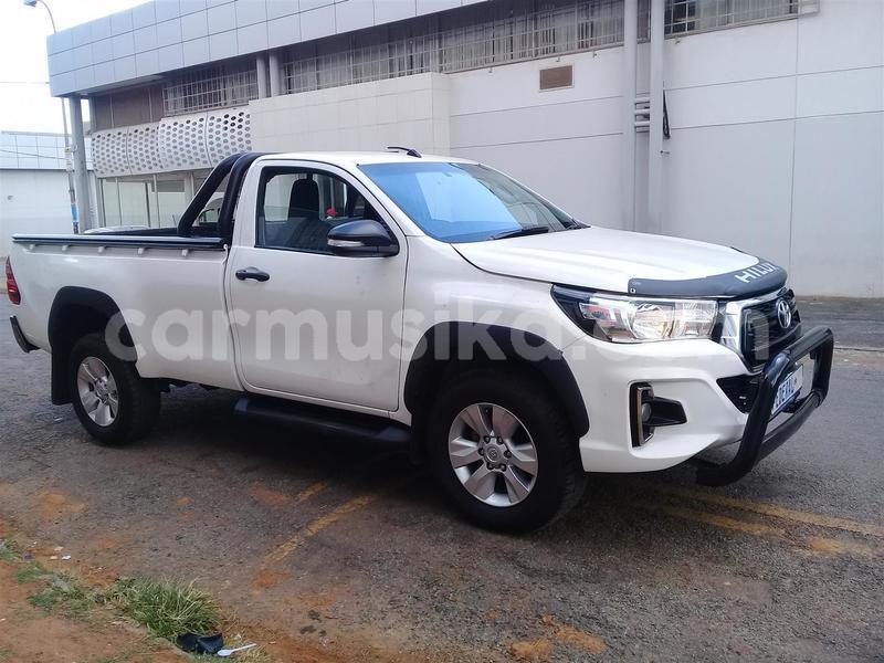 Big with watermark toyota hilux matabeleland south beitbridge 26684