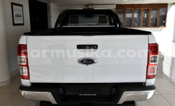 Tenga Tsaru Ford Ranger Chena Mota in Beitbridge in Matabeleland South Tenga Tsaru Ford Ranger Chena Mota in Beitbridge in Matabeleland South