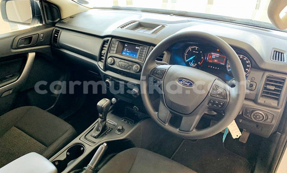 Nunua Ilio tumika Ford Ranger Nyeupe Gari ndani ya Beitbridge nchini Matabeleland Kusini Nunua Ilio tumika Ford Ranger Nyeupe Gari ndani ya Beitbridge nchini Matabeleland Kusini