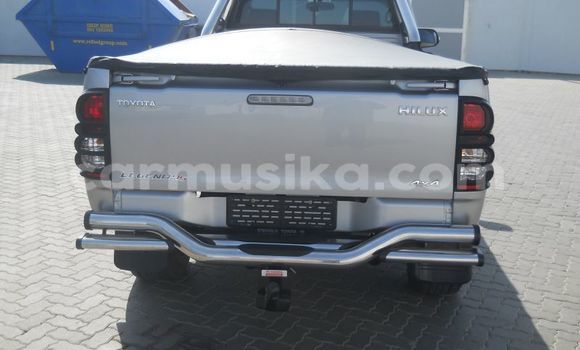 Tenga Tsaru Toyota Hilux Sirivha Mota in Beitbridge in Matabeleland South Tenga Tsaru Toyota Hilux Sirivha Mota in Beitbridge in Matabeleland South