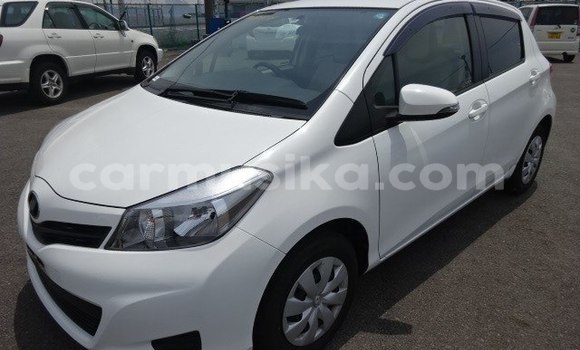 Buy Used Toyota Vitz White Car in Hatfield in Harare