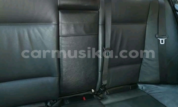 Acheter Occasion Voiture BMW 321 Gris à Beitbridge, Matabeleland South Acheter Occasion Voiture BMW 321 Gris à Beitbridge, Matabeleland South