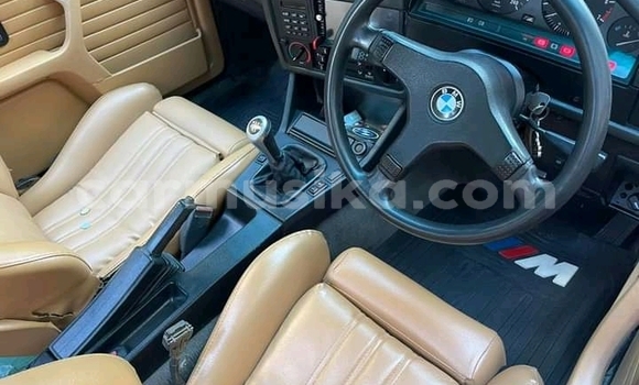 Buy Used BMW 340 Red Car in Beitbridge in Matabeleland South Buy Used BMW 340 Red Car in Beitbridge in Matabeleland South