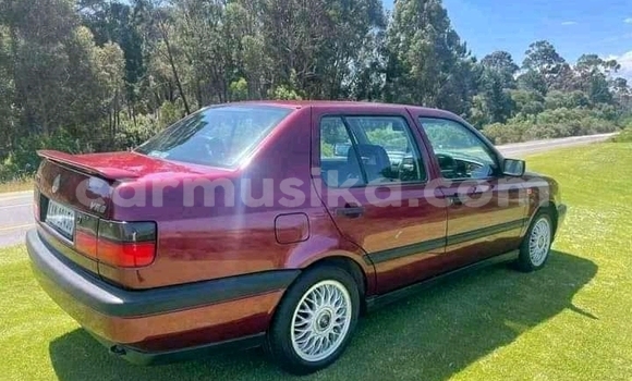 Buy Used Volkswagen Jetta Red Car in Beitbridge in Matabeleland South Buy Used Volkswagen Jetta Red Car in Beitbridge in Matabeleland South