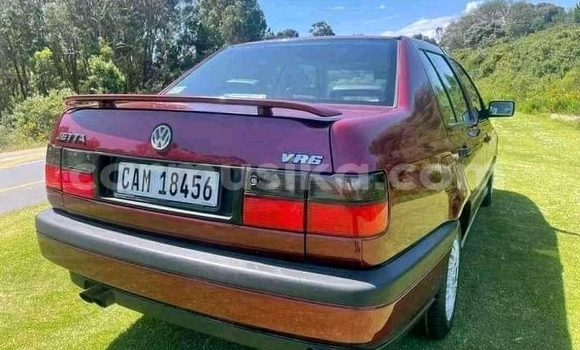 Buy Used Volkswagen Jetta Red Car in Beitbridge in Matabeleland South Buy Used Volkswagen Jetta Red Car in Beitbridge in Matabeleland South