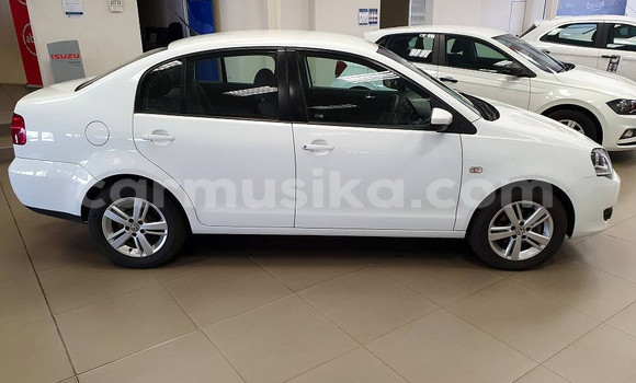 Buy Used Volkswagen Polo White Car in Beitbridge in Matabeleland South Buy Used Volkswagen Polo White Car in Beitbridge in Matabeleland South