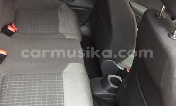 Tenga Tsaru Volkswagen Polo Tsvuku Mota in Beitbridge in Matabeleland South Tenga Tsaru Volkswagen Polo Tsvuku Mota in Beitbridge in Matabeleland South