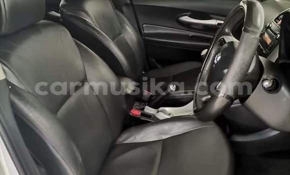 Acheter Occasion Voiture Toyota Auris Gris à Beitbridge, Matabeleland South Acheter Occasion Voiture Toyota Auris Gris à Beitbridge, Matabeleland South