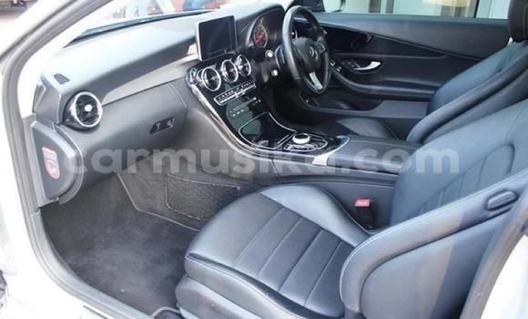 Tenga Tsaru Mercedes‒Benz C–Class Sirivha Mota in Beitbridge in Matabeleland South Tenga Tsaru Mercedes‒Benz C–Class Sirivha Mota in Beitbridge in Matabeleland South