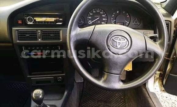 Acheter Occasion Voiture Toyota Yaris Ativ Autre à Beitbridge, Matabeleland South Acheter Occasion Voiture Toyota Yaris Ativ Autre à Beitbridge, Matabeleland South